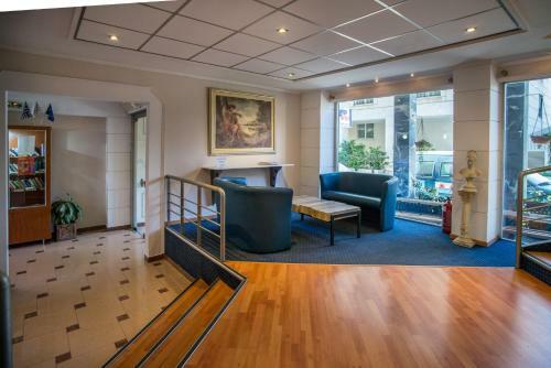 Argo Hotel Piraeus