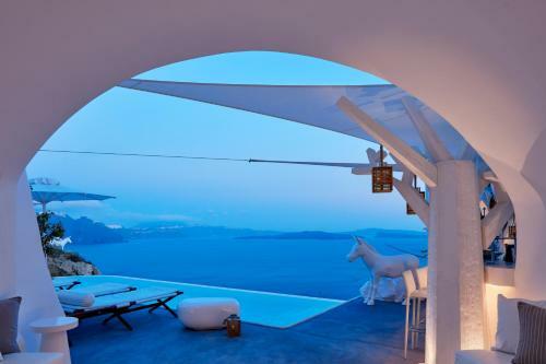 Hotel Canaves Oia Sunday Suites