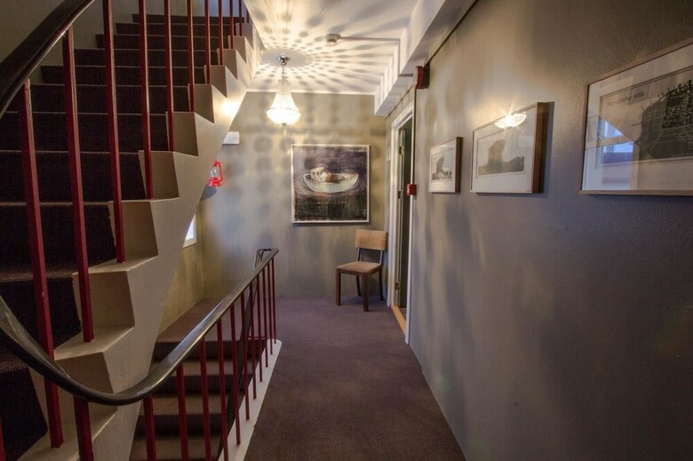 Hostal Siglunes Guesthouse