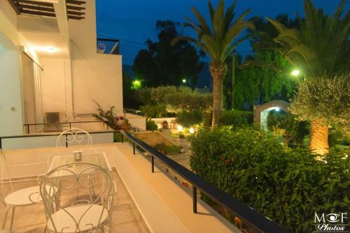 Aparthotel Hotel Elena