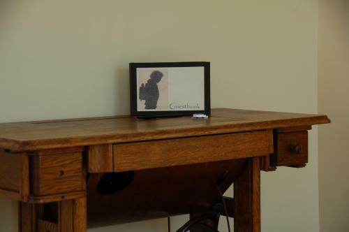 V27 Apartment
