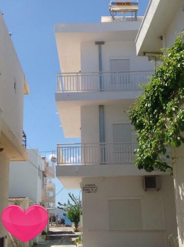 Georgias Apartments