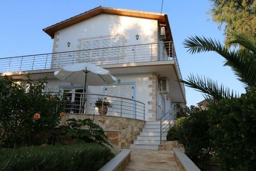 Villa Bougainvillea