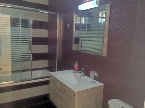 Antonios Hotel Apartments