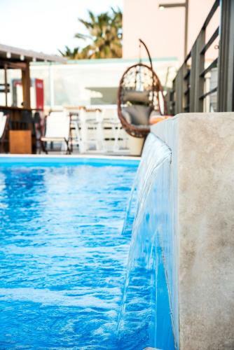 Elia Agia Marina Hotel
