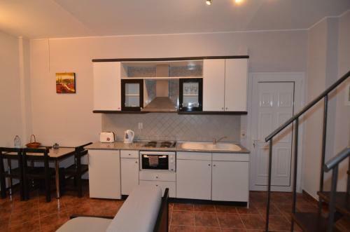 Penelope Apartments