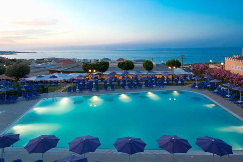Hotel Smartline Village Resort & Waterpark