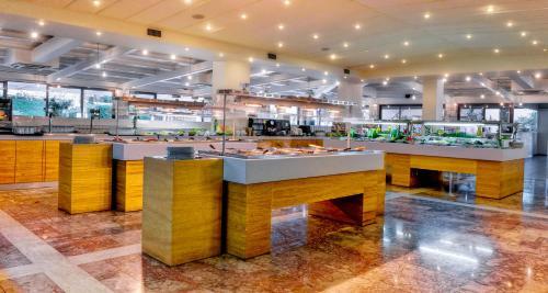 Hotel Smartline Village Resort & Waterpark