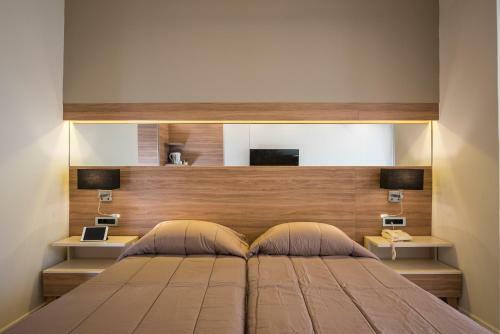 Atrion Hotel