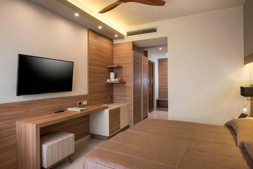 Atrion Hotel
