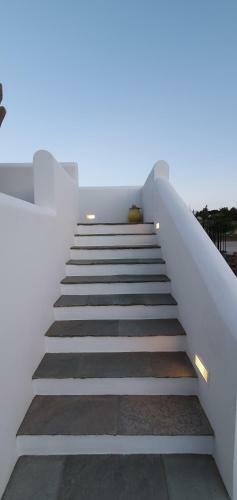 Hostal Sarakiniko Rooms