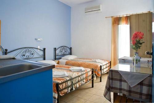 Hostal Stella Nomikou Apartments