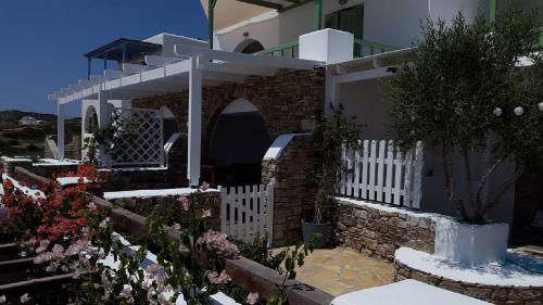 St George Antiparos Apartments