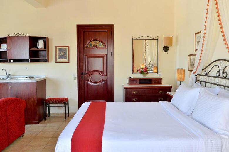 Agistri Hotel