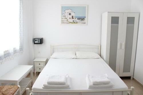 Hostal Mare Blue Ios