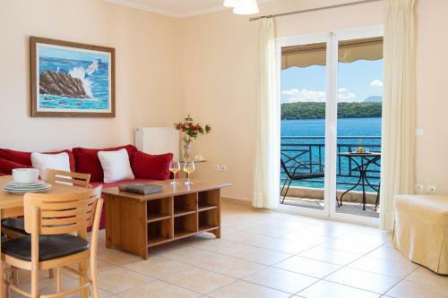 Thalassa Apartments