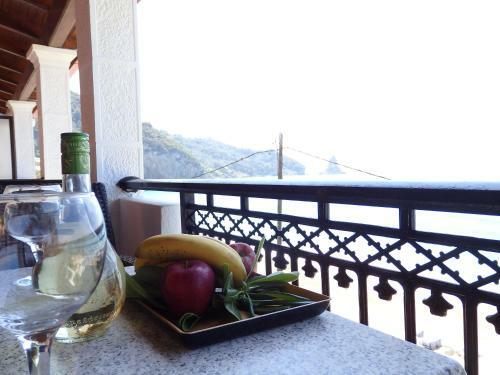 Hostal Dandidis Seaside Pension