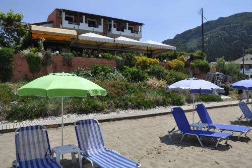 Hostal Dandidis Seaside Pension
