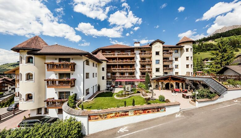 Hotel Almhof Call