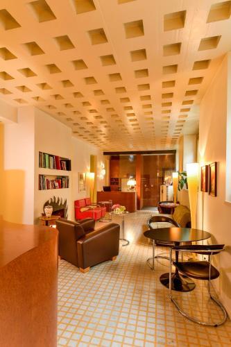 Petronilla - Hotel In Bergamo