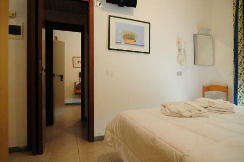 Hotel Ariella