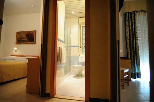 Hotel Ariella