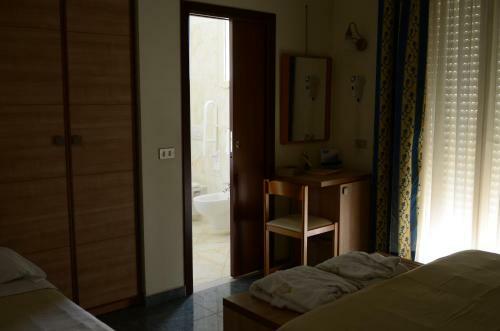 Hotel Ariella