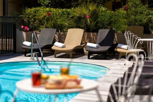 Hotel Condor-new 2022-con Piscina