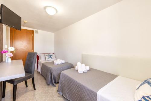 Hotel Condor-new 2022-con Piscina