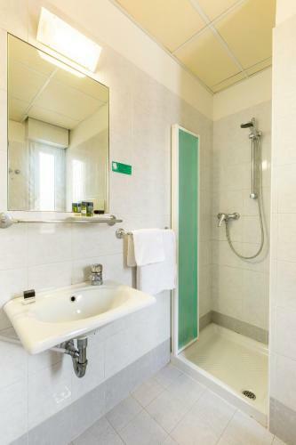 Hotel Condor-new 2022-con Piscina