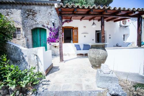 Villaggio Placido