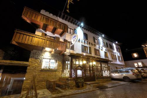Hotel Albergo K2