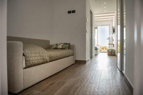 Bed & Breakfast Conero Suites
