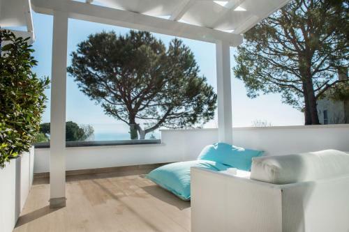 Bed & Breakfast Conero Suites