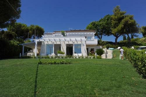 Bed & Breakfast Conero Suites