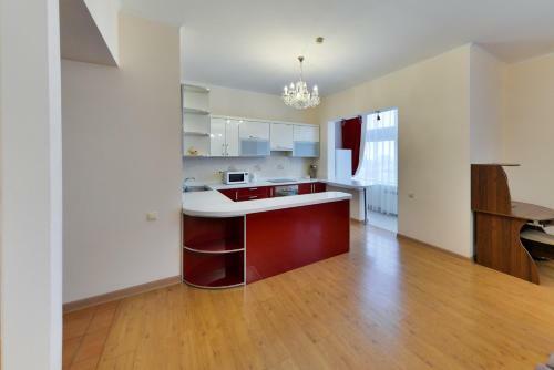 Apartment Na Kunaeva 12