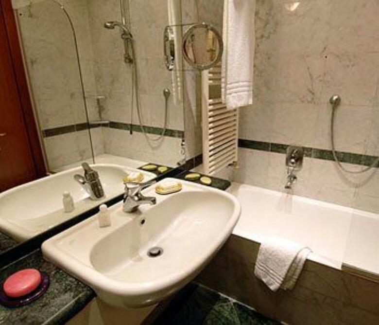 Hotel Metr�