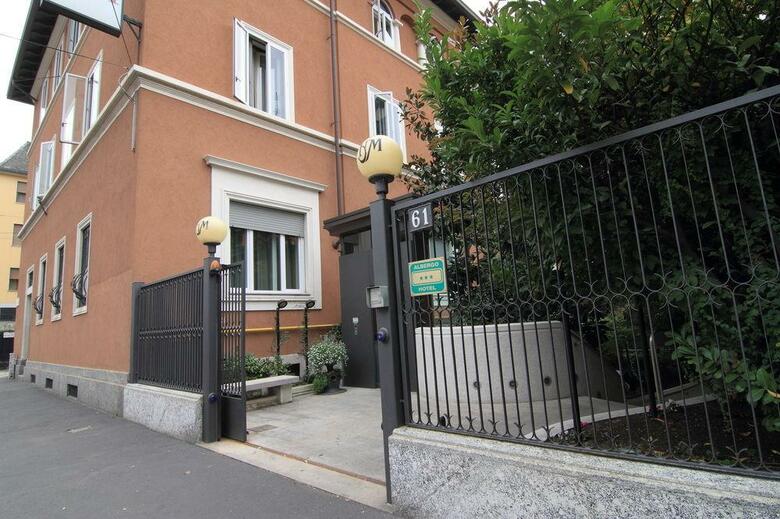 Hotel Metr�