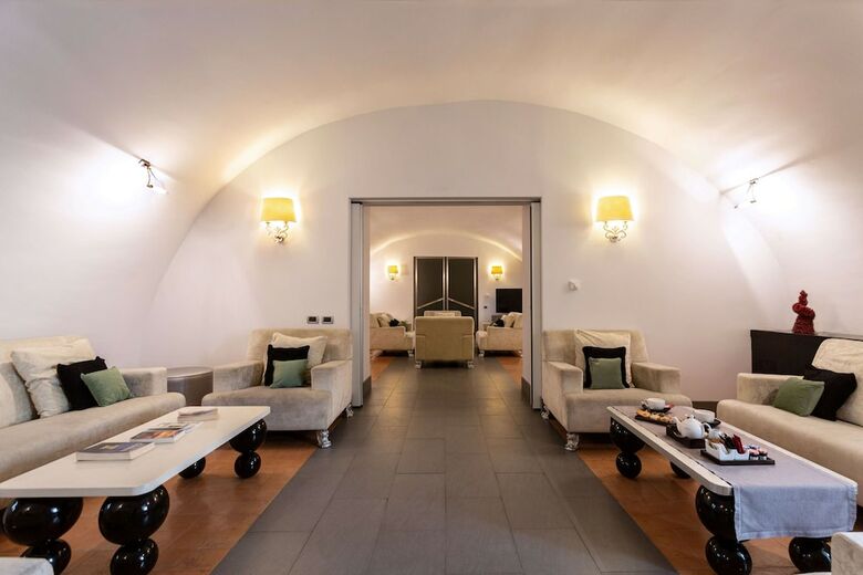 Hotel Palazzo Caracciolo Napoli Mgallery By Sofitel