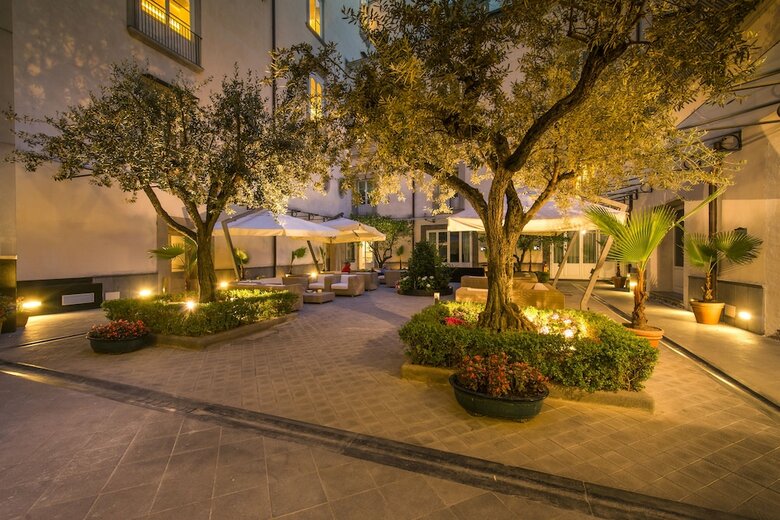 Hotel Palazzo Caracciolo Napoli Mgallery By Sofitel