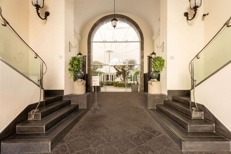 Hotel Palazzo Caracciolo Napoli Mgallery By Sofitel
