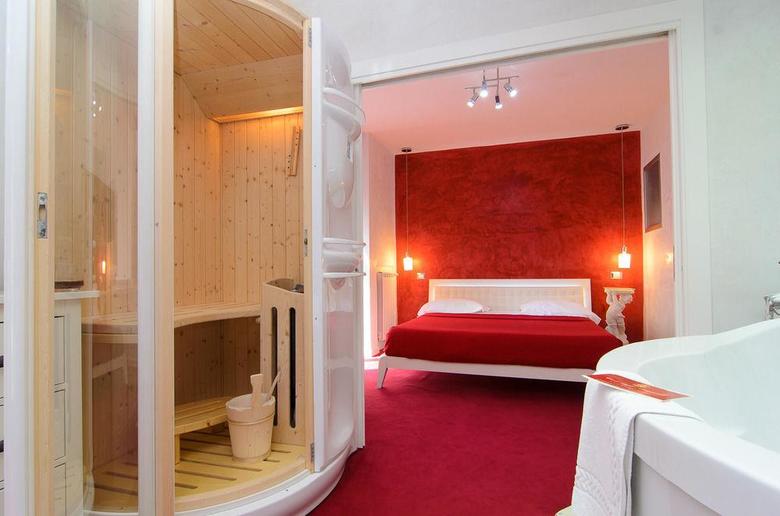 Bed & Breakfast Covo Degli Angioini - Town House Suites