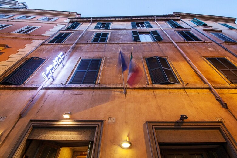 Hotel Pomezia