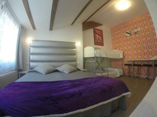 B&B Seventy Design