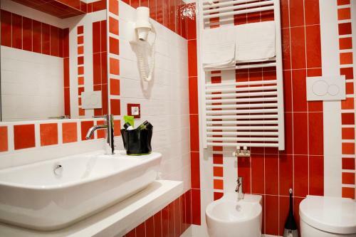 B&B Seventy Design