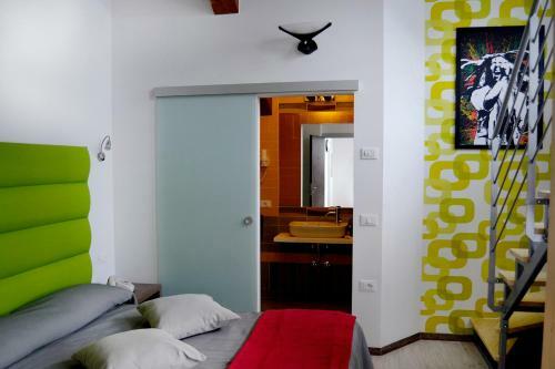 B&B Seventy Design