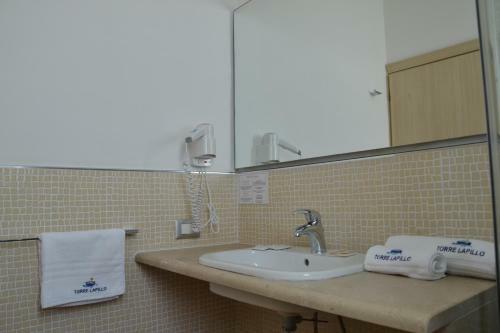 Hostal Affittacamere Torre Lapillo