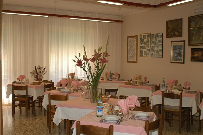 Hotel Albergo Villa Canapini