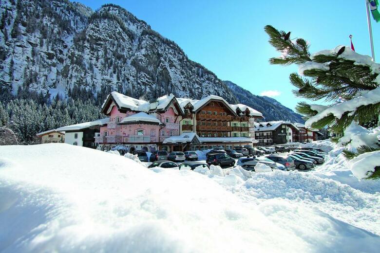 Hotel Gran Chalet Soreghes