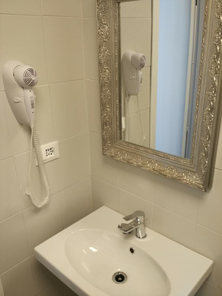 Hotel Genova Liberty